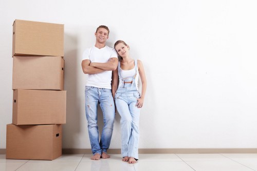 Secure long-term storage units in Hithergreen for household and business items