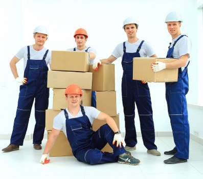 Customer booking a storage unit with Hithergreen Storage