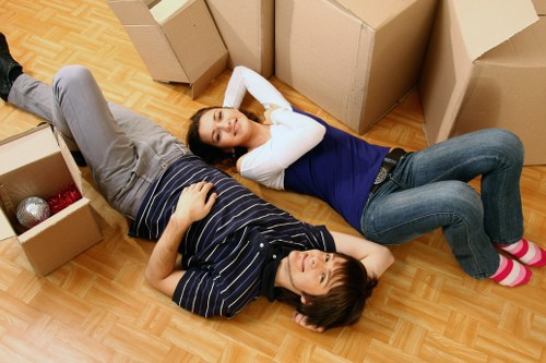 Flexible storage solution for household and business use